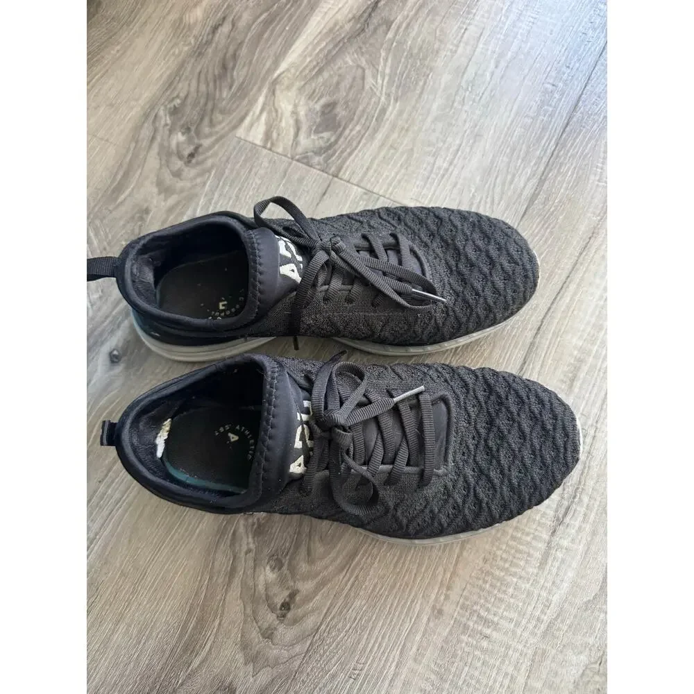APL TechLoom Phantom Sneakers Women’s 7.5 Black Knit Running Athletic